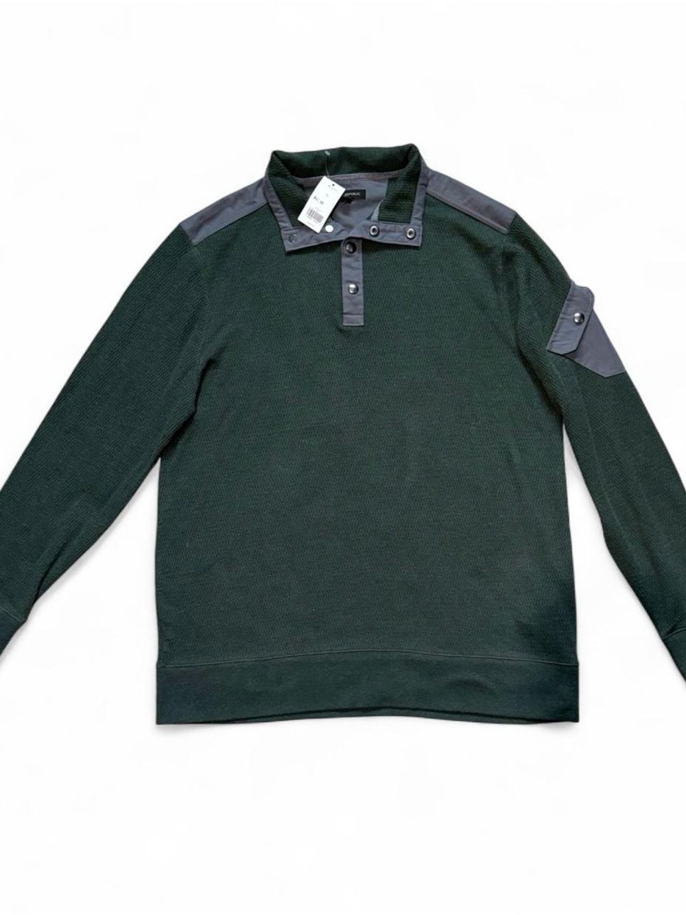 Banana Republic Dark Green Crewneck Sweater with Snap Placket